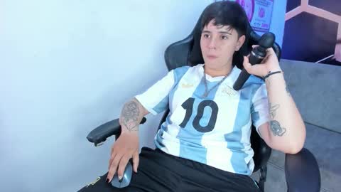 Snapshot of abbysmiitth_ chatting on 09.17.25 Abby Smith online show from 09.17.25