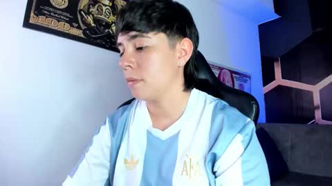 Snapshot of abbysmiitth_ chatting on 10.20.25 Abby Smith online show from 10.20.25