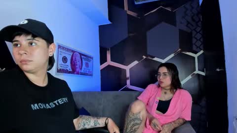 Snapshot of abbysmiitth_ chatting on 10.22.25 Abby Smith online show from 10.22.25