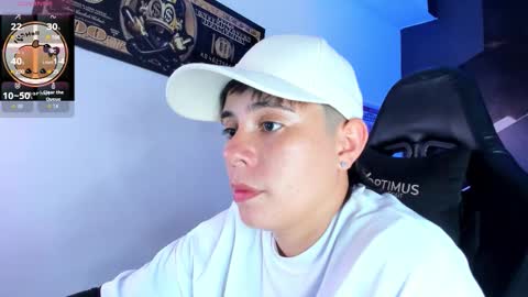 Snapshot of abbysmiitth_ chatting on 11.04.25 Abby Smith online show from 11.04.25