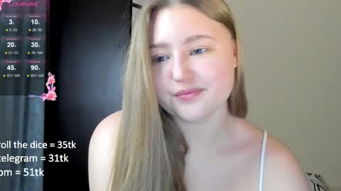 Abby    Stream at Sat  Sun  Mon  Fri online show from 02.14.25