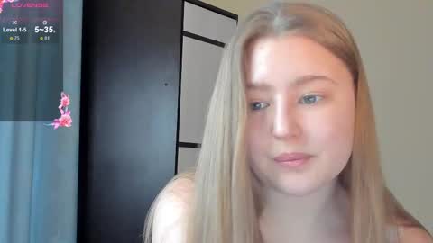 Abby    Stream at Sat  Sun  Mon  Fri online show from 03.02.25