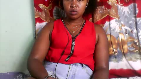 Snapshot of abella677022 chatting on 03.18.26 abella677022 online show from 03.18.26