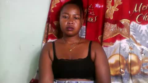 Snapshot of abella677022 chatting on 03.21.26 abella677022 online show from 03.21.26