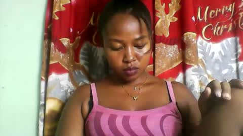 Snapshot of abella677022 chatting on 03.24.26 abella677022 online show from 03.24.26