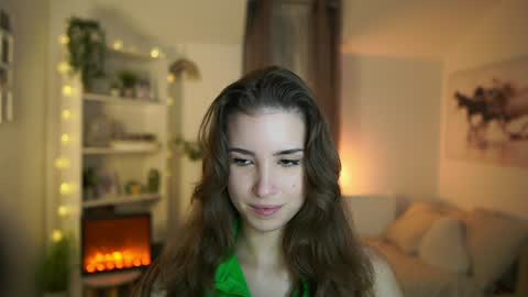 Snapshot of abella_danger_x chatting on 12.03.24 abella_danger_x online show from 12.03.24