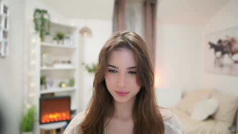 Snapshot of abella_danger_x chatting on 12.15.24 abella_danger_x online show from 12.15.24