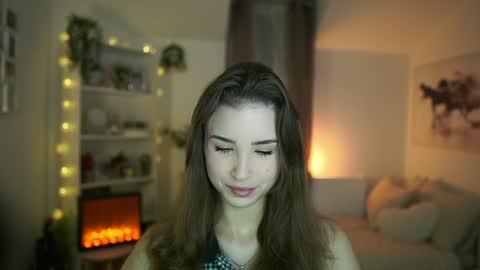 Snapshot of abella_danger_x chatting on 12.22.24 abella_danger_x online show from 12.22.24