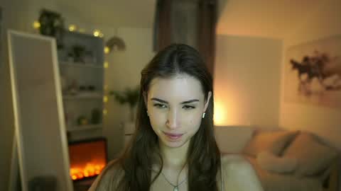 Snapshot of abella_danger_x chatting on 01.30.25 abella_danger_x online show from 01.30.25