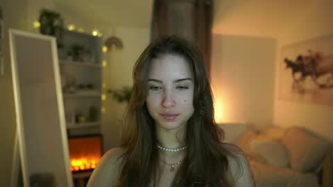 Snapshot of abella_danger_x chatting on 02.28.25 abella_danger_x online show from 02.28.25