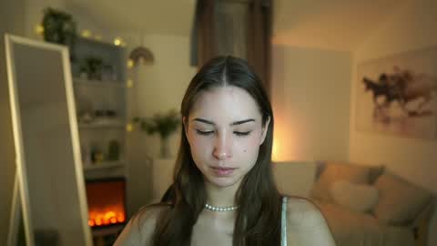 Snapshot of abella_danger_x chatting on 03.05.25 abella_danger_x online show from 03.05.25
