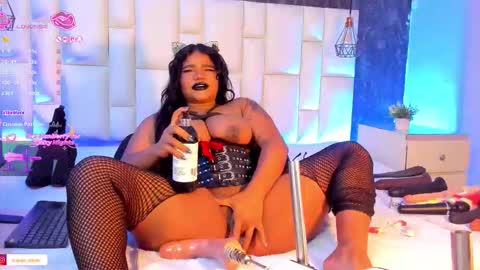 aberachmackay online show from 11.26.25