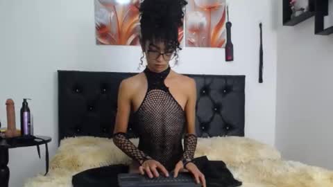 Abigail online show from 01.30.25