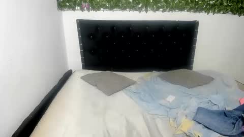 abigail_hot10 online show from 11.13.25