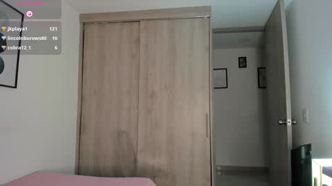 Snapshot of abigail_w chatting on 12.28.24 abigail online show from 12.28.24