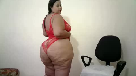 Snapshot of abril__ass chatting on 02.12.25 abril__ass online show from 02.12.25
