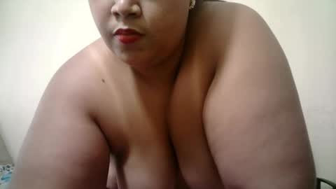 Snapshot of abril__ass chatting on 02.19.26 abril__ass online show from 02.19.26