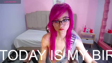 abril_ch_ online show from 09.25.25