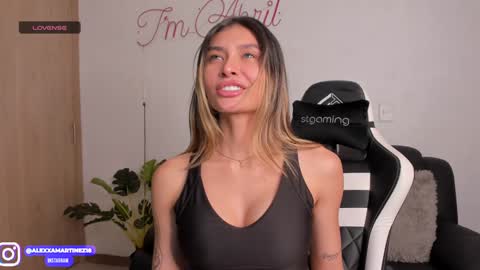 Snapshot of abril_w18 chatting on 12.24.24 My name is Alexa. Please say hello I like to chat with you. If you have requests please use tip online show from 12.24.24