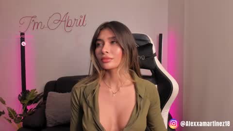 Snapshot of abril_w18 chatting on 03.01.25 My name is Alexa. Please say hello I like to chat with you. If you have requests please use tip online show from 03.01.25