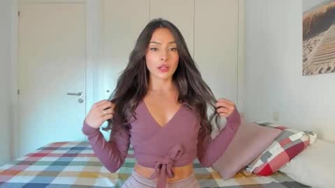 Helena online show from 09.19.25