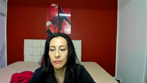 Snapshot of abrillee1 chatting on 01.24.25 ABRIL online show from 01.24.25