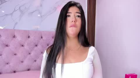 Abril online show from 05.16.26