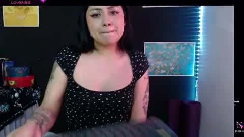 Snapshot of absentavert chatting on 06.26.26 Absenta vert online show from 06.26.26
