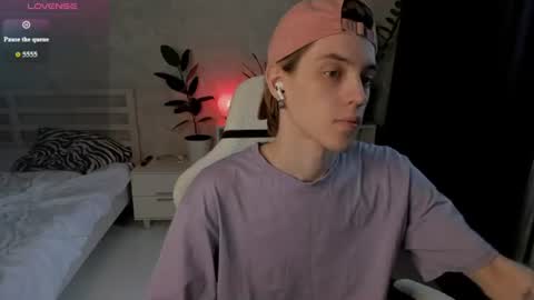 Snapshot of abslut chatting on 06.13.26 Nick online show from 06.13.26
