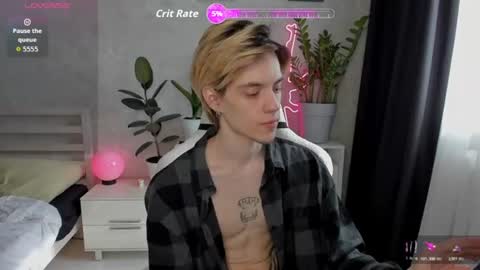 Snapshot of abslut chatting on 06.16.26 Nick online show from 06.16.26