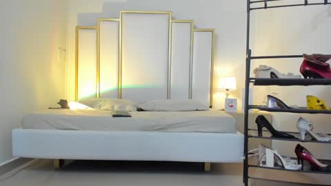 LittleSunny  My schedule 1400 - 2200 GMT -5 online show from 02.02.25