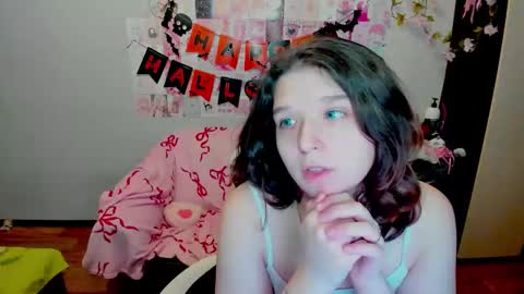 Snapshot of acid_kate chatting on 10.25.25 Kate online show from 10.25.25