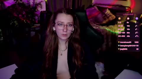 Snapshot of adalinarae chatting on 01.08.25 Adalina Rae online show from 01.08.25