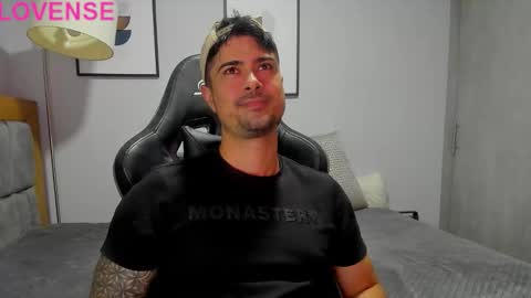 adam clarke online show from 09.25.25