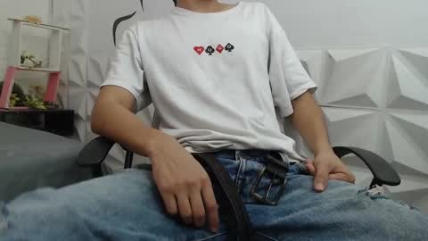 adam_evehotroom online show from 03.01.25