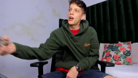 Adam online show from 03.05.25