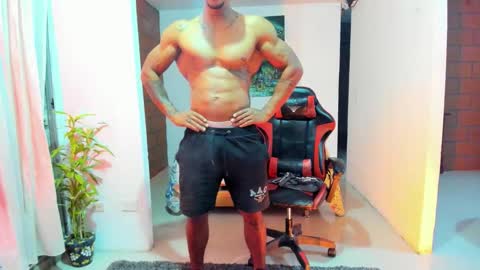 Adam Valencia online show from 09.28.25