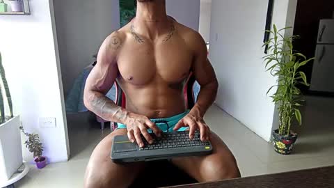 Adam Valencia online show from 12.03.25