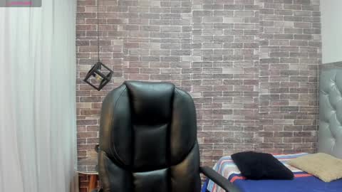 Snapshot of adamcoox chatting on 12.04.24 Adam online show from 12.04.24