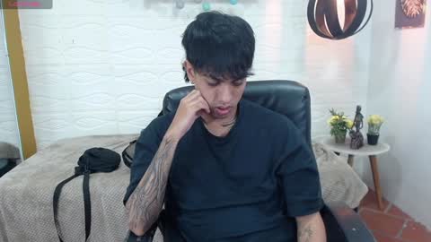 Snapshot of adamcoox chatting on 01.10.25 Adam online show from 01.10.25