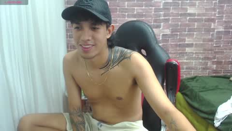 Snapshot of adamcoox chatting on 01.28.25 Adam online show from 01.28.25