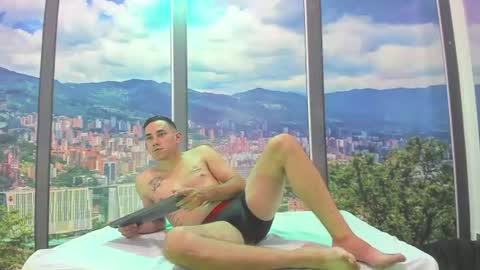 adammendoza34 online show from 07.11.26