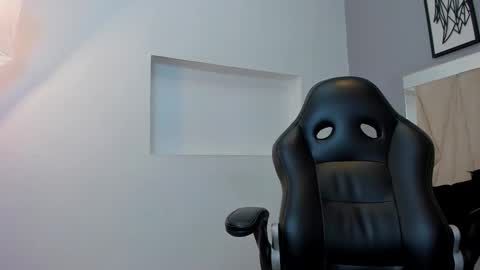 Adams Bobby online show from 02.01.26