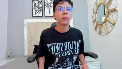 Adams Bobby online show from 02.05.26