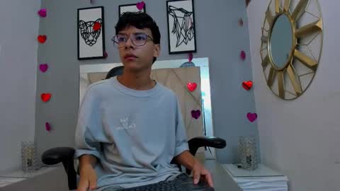 Adams Bobby online show from 02.25.26