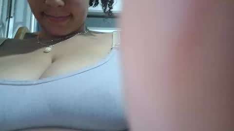 ADAMS Y NIKI online show from 01.12.26