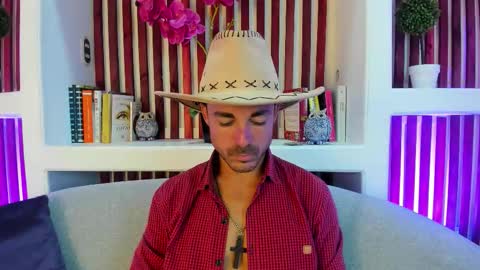 Im Adams Sanz online show from 02.07.26