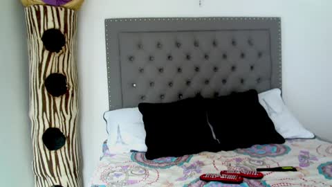 eva online show from 01.05.25