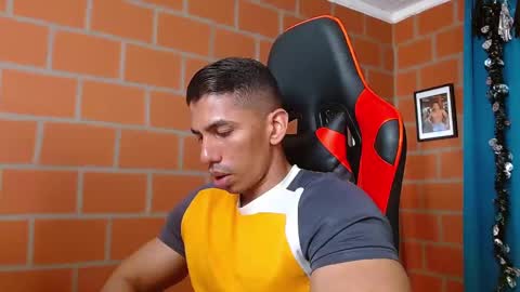 Adan Sin online show from 12.24.24