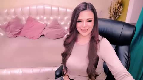 Snapshot of adarubyy chatting on 02.15.25 adarubyy online show from 02.15.25